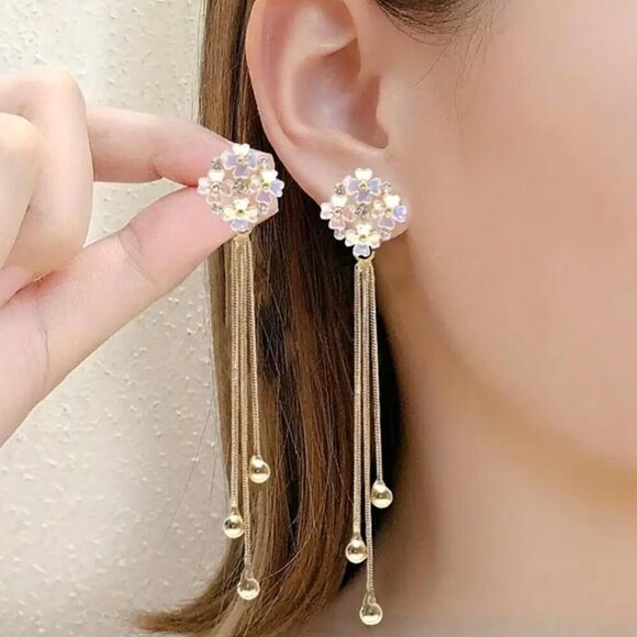 NEW rhinestone drop earrings, gold dangle drop earrings, Gold tassel earrings - Picture 1 of 5
